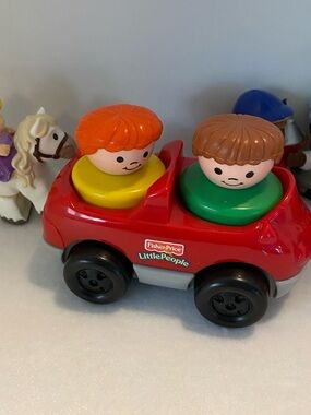 Fisher-Price Little People Red Toy Car with Two Figures